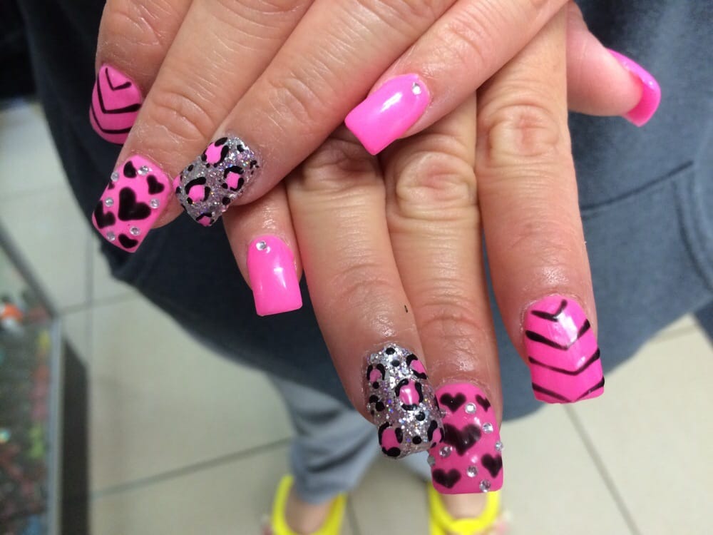 EVA NAIL AND SPA Updated September 2024 5811 E Truman Rd, Kansas