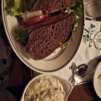 The Pine Club - Sandwich and Mashed potatoes - American Near Me - Dayton, Ohio