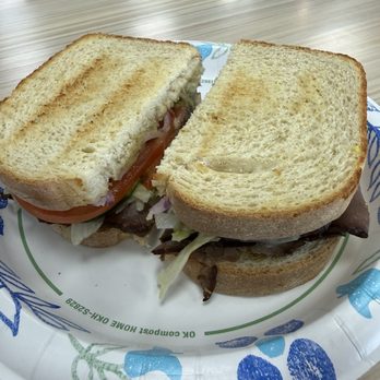 Bowlify Superfoods - Smoked beef sandwich - Acai Bowls Near Me - Carmel, Indiana Bowlify Superfoods - Smoked beef sandwich - Acai Bowls Near Me - Carmel, Indiana