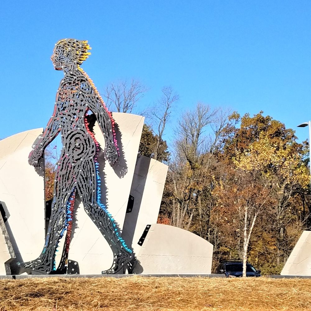 Stride - Stride by Dale Enochs 2019 - Public Art Near Me Stride - Stride by Dale Enochs 2019 - Public Art Near Me
