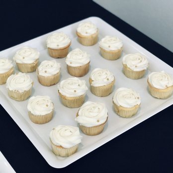 Poindexter Confections - Mexican Vanilla Cupcakes - Custom Cakes Near Me Poindexter Confections - Mexican Vanilla Cupcakes - Custom Cakes Near Me