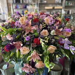 Lucile's Flowers & Gifts - Beautiful casket pc!