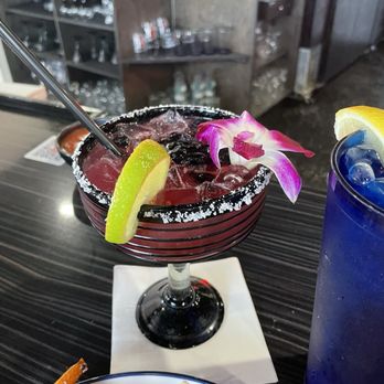 El Paraiso Mexican Restaurant - Excellent list of delicious margaritas. - Mexican Near Me - Oldsmar, Florida