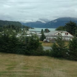 Alaska Guardhouse Lodging - View out living room window