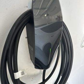 Baker Electric - Tesla wall charger - Electricians Near Me Baker Electric - Tesla wall charger - Electricians Near Me