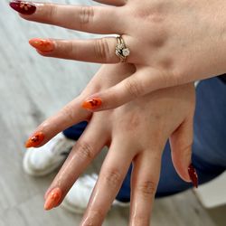 Magnolia Nails
