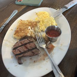 *Filet & Eggs *Filet & Eggs