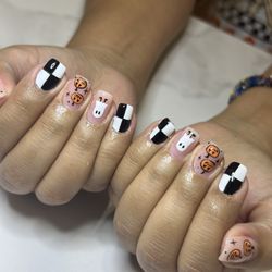 Dream nail studio - Halloween nail art