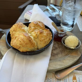 Batch Local Kitchen: Fort Lauderdale - Buttermilk Drop Biscuits - American Near Me - Fort Lauderdale, Florida Batch Local Kitchen: Fort Lauderdale - Buttermilk Drop Biscuits - American Near Me - Fort Lauderdale, Florida
