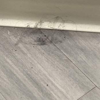 Macy's - Floor of dressing room - Department Stores Near Me - Troy, Michigan