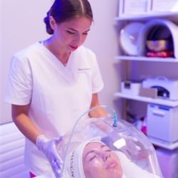 Spacesthetic Beauty Spa - Oxygen o2toderm anti aging facial isolation