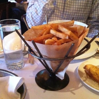 Bouchons Bistro - Belgian frites - French Near Me - Kelowna, British Columbia
