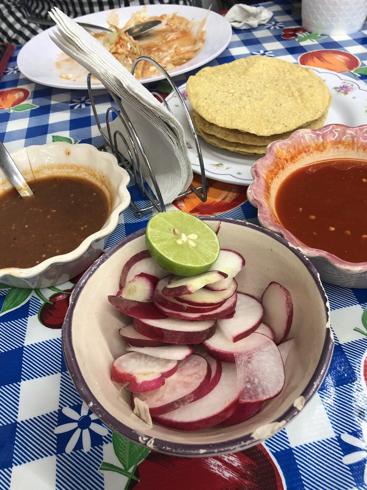 Cenaduría Ely's