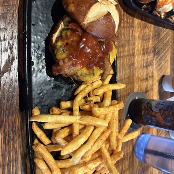 D.C. Cobb's - The DC Cobb Burger - Burgers Near Me - Huntley, Illinois