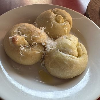 The Slice & Pint - Garlic knots - definite skip (too bready/mushy) - Pizza Near Me - Redondo Beach, California The Slice & Pint - Garlic knots - definite skip (too bready/mushy) - Pizza Near Me - Redondo Beach, California