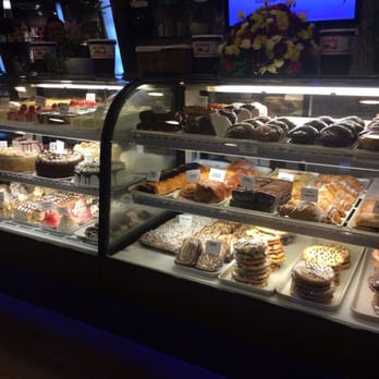 Atlantis Diner - Dessert case - Diners Near Me - West Islip, New York