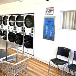 The Cleaners Laundry - Laundromat