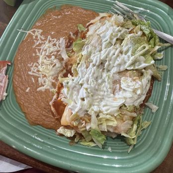 Los Cabos Cantina & Grill - Chimichanga with Chicken - Mexican Near Me - Peoria, Illinois Los Cabos Cantina & Grill - Chimichanga with Chicken - Mexican Near Me - Peoria, Illinois