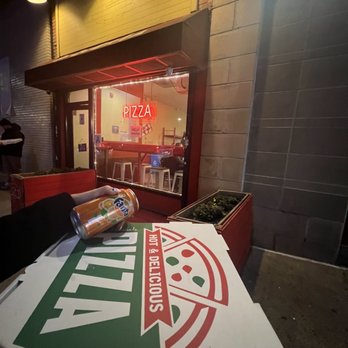 Philomena's - Pizza Near Me - Sunnyside, New York
