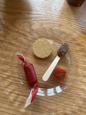 Comedor Nishi by null