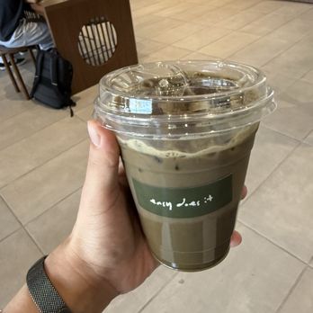 Easy Does It - Hojicha Latte - Coffee & Tea Near Me - San Diego, California Easy Does It - Hojicha Latte - Coffee & Tea Near Me - San Diego, California