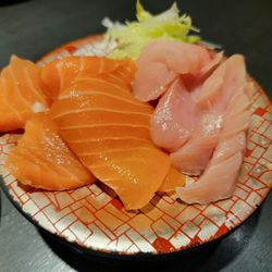 Kaisen Kaiten Sushi Bar - Salmon Sashimi (x2) and Yellowtail Sashimi (x2). The Yellowtail was really good!