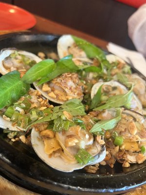 Hên Vietnamese Restaurant by null