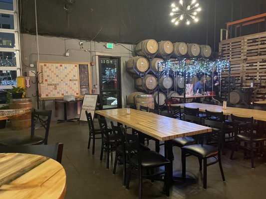 Deep Roots Winery & Bistro - RiNo by null