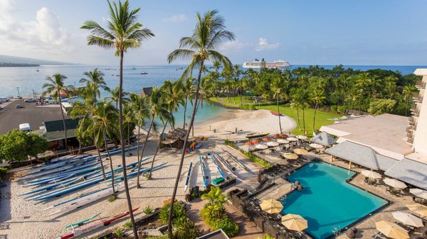 Courtyard King Kamehameha's Kona Beach Hotel by null