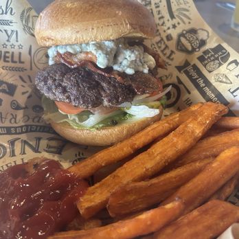 Rufe Snow - Bacon & Blue Cheese Burger w/Sweet Potato Fries - Burgers Near Me - Watauga, Texas Rufe Snow - Bacon & Blue Cheese Burger w/Sweet Potato Fries - Burgers Near Me - Watauga, Texas