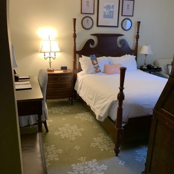 The Carolina Inn - Destination by Hyatt - Hotels Near Me - Chapel Hill, North Carolina The Carolina Inn - Destination by Hyatt - Hotels Near Me - Chapel Hill, North Carolina