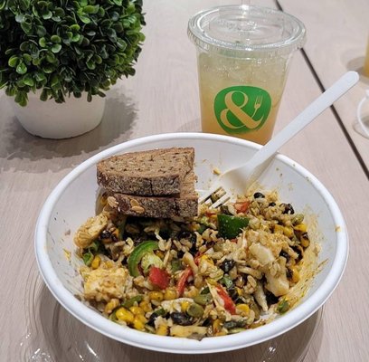 Crisp and Green by null