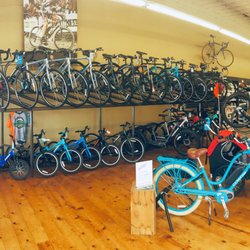 Bike & Hike Effingham - Sales Floor