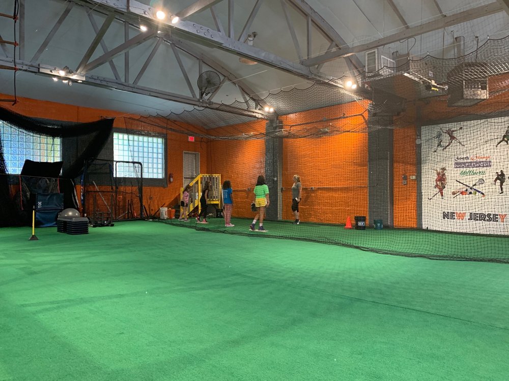 THE GYM MAPLEWOOD Request Consultation 15 Photos 1933 Springfield