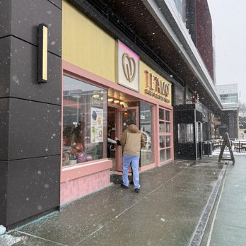 Teamo Boba Bar - Desserts Near Me - Shaker Heights, Ohio