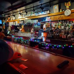 The Edge Bar & Lounge