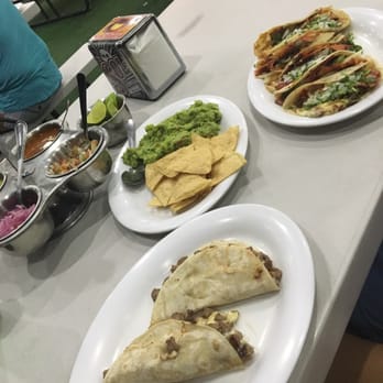 Los Tarascos - Tacos Near Me - Cancún, ROO Los Tarascos - Tacos Near Me - Cancún, ROO