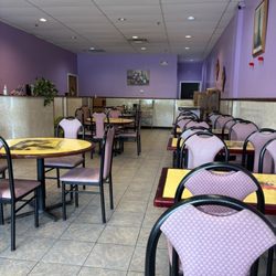 Mei's Kitchen - Mei's interior