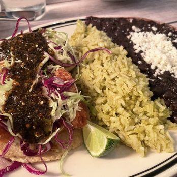 Pez Cantina - Fish tacos - Seafood Near Me - Los Angeles, California Pez Cantina - Fish tacos - Seafood Near Me - Los Angeles, California