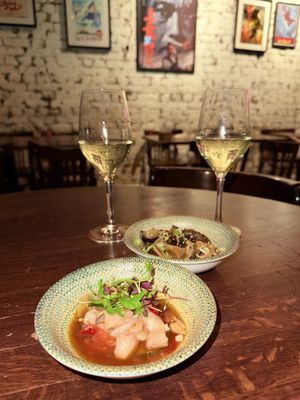 Shack Fuyu Soho by null