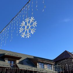 Heavenly Village Ice Rink - Decorations