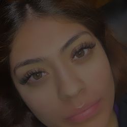 Loaiza Lash Studio - Wet style lash extensions
