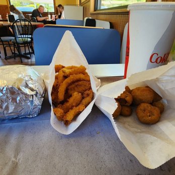 Dairy Hut - 15$  doesn't go far but it was tasty. - Fast Food Near Me - Harlan, Kentucky