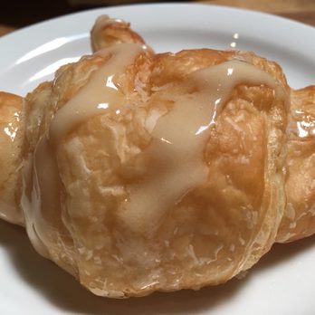 Cheddar's Scratch Kitchen - Honey Butter Croissants - Comfort Food Near Me - Chandler, Arizona Cheddar's Scratch Kitchen - Honey Butter Croissants - Comfort Food Near Me - Chandler, Arizona