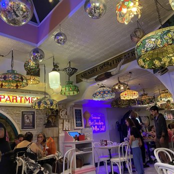 Serendipity 3 - Upper East Side - Desserts Near Me - New York, New York