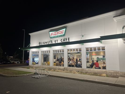 Krispy Kreme Doughnuts by null