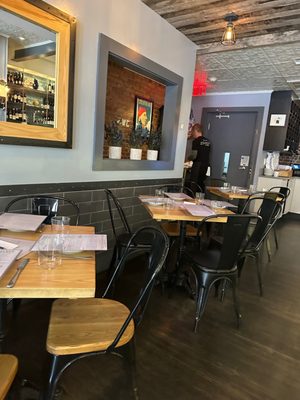 Select Oyster Bar by null