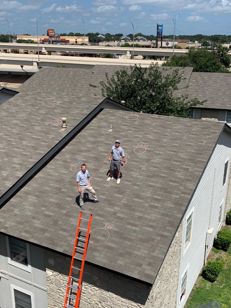 Slide of Mammoth Contracting - Round Rock