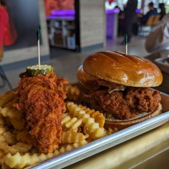 Houston TX Hot Chicken - Chicken Shop Near Me - Sterling Heights, Michigan Houston TX Hot Chicken - Chicken Shop Near Me - Sterling Heights, Michigan