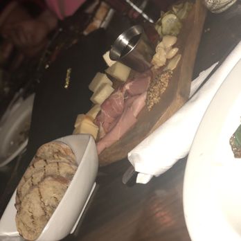 Hullabaloo - Charcuterie Board (medium) - Gastropubs Near Me - West Palm Beach, Florida